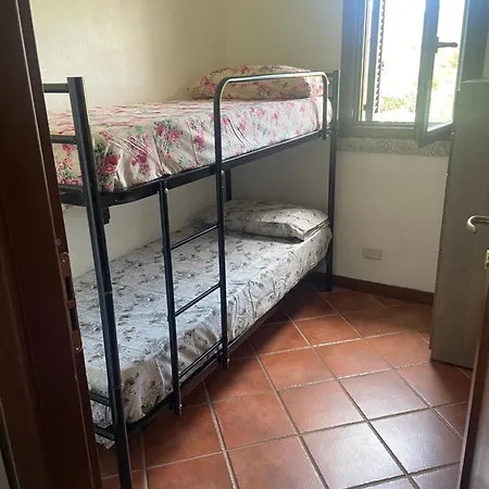 Casa vacanze Gli Oleandri , Mare Rocce *