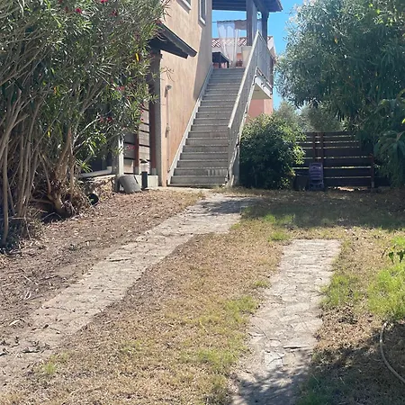 Casa vacanze Gli Oleandri , Mare Rocce *